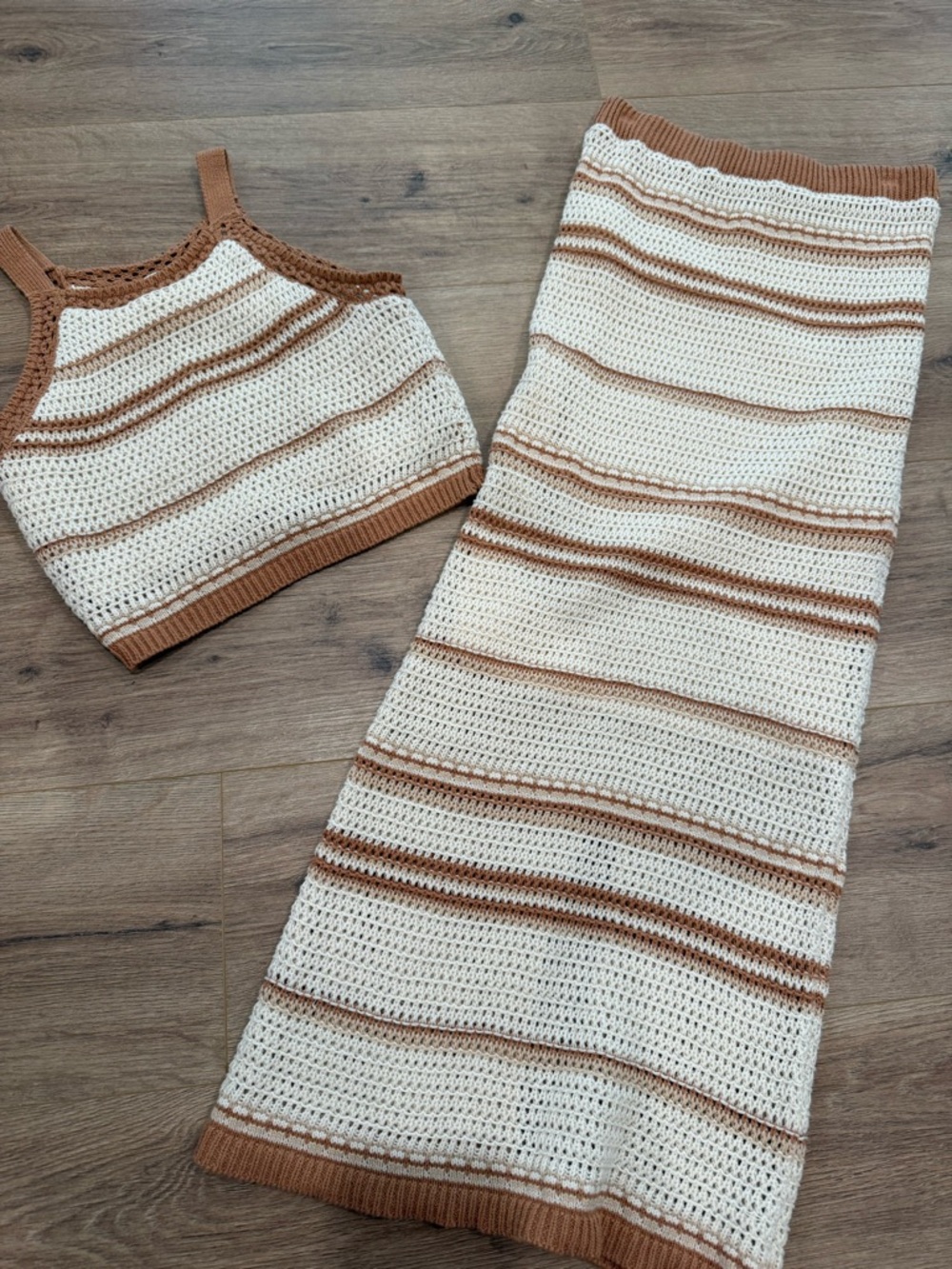 Knit Skirt Set